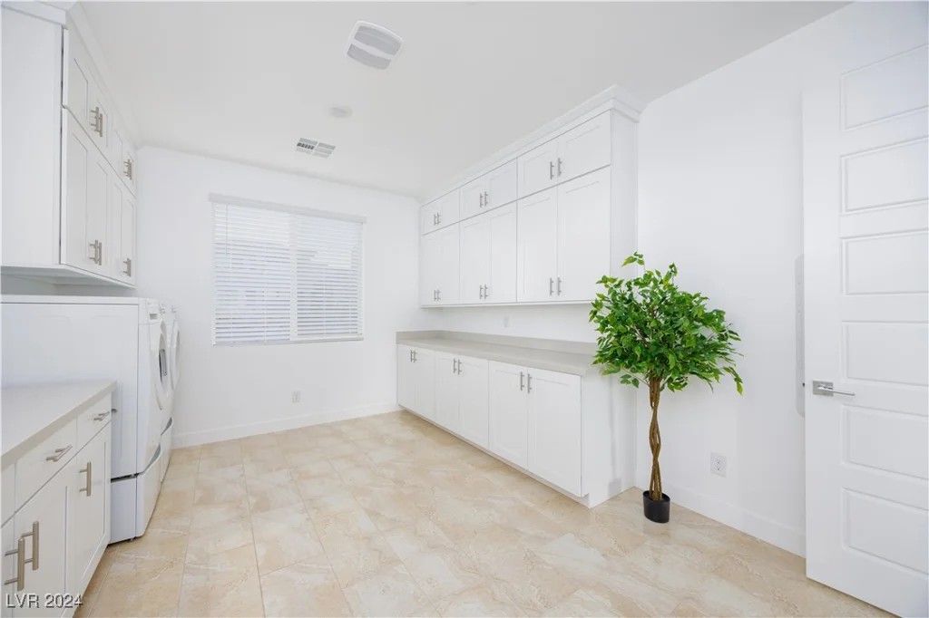 510 Duvet, Henderson, NV 89012