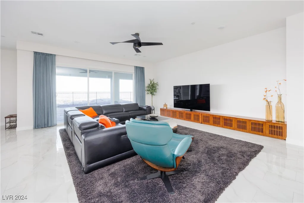 510 Duvet, Henderson, NV 89012