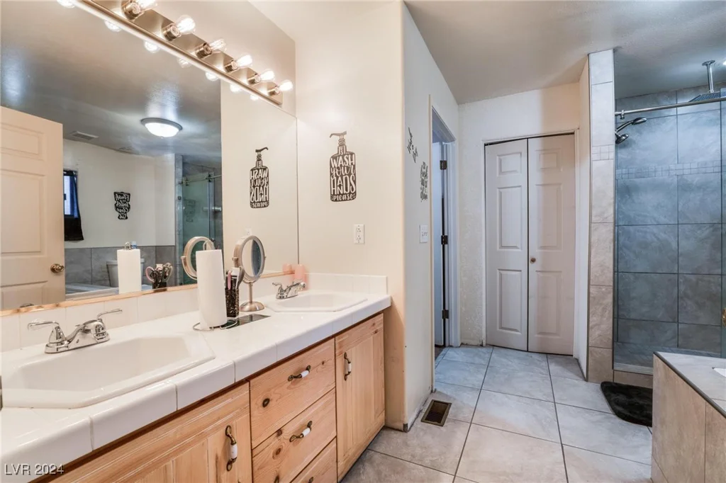 1430 Red Rock, Pahrump, NV 89048