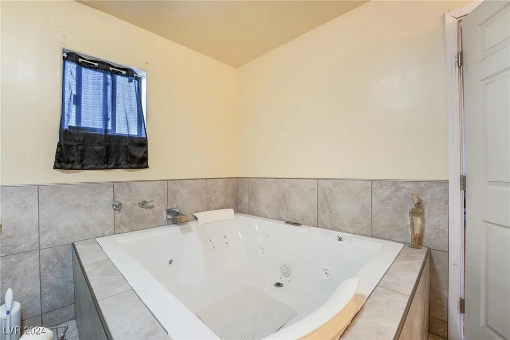 1430 Red Rock, Pahrump, NV 89048