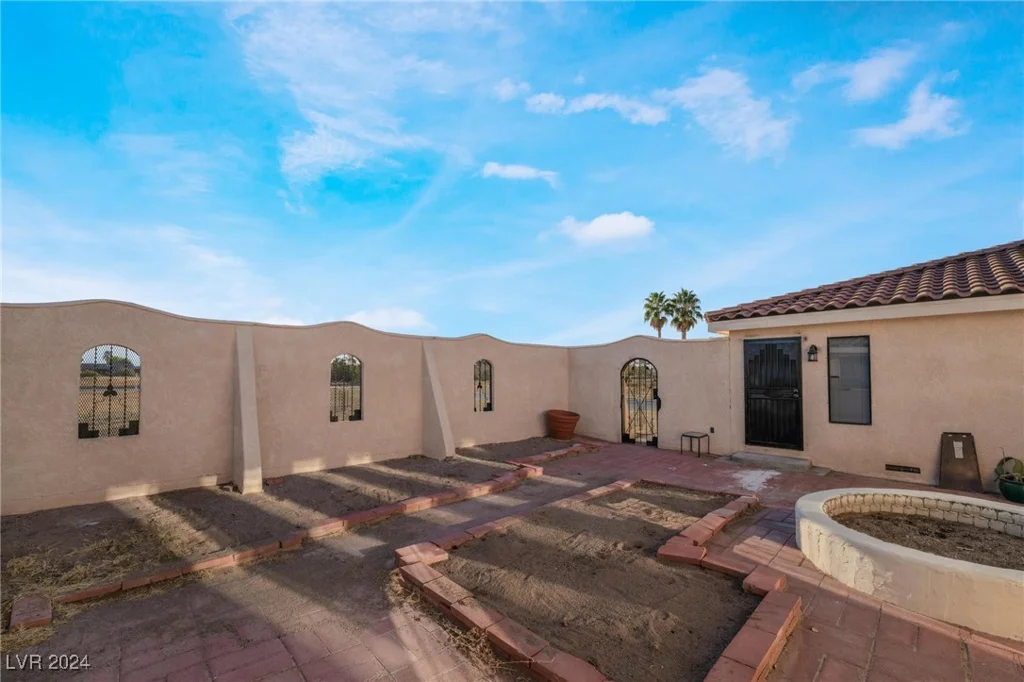 1430 Red Rock, Pahrump, NV 89048