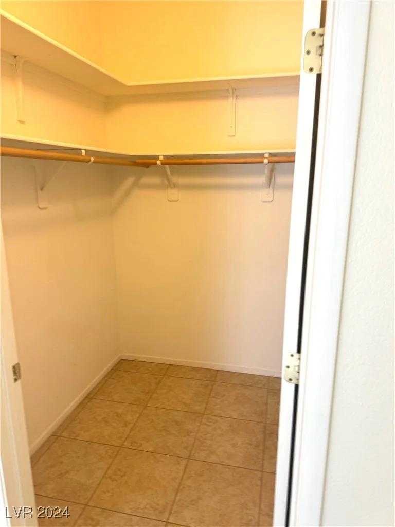 9050 Warm Springs, Las Vegas, NV 89148