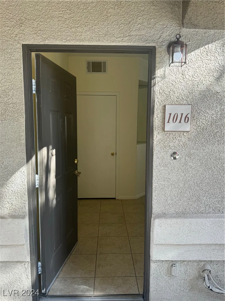 9050 Warm Springs, Las Vegas, NV 89148