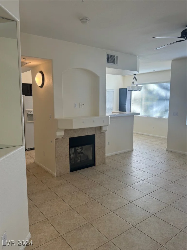 9050 Warm Springs, Las Vegas, NV 89148
