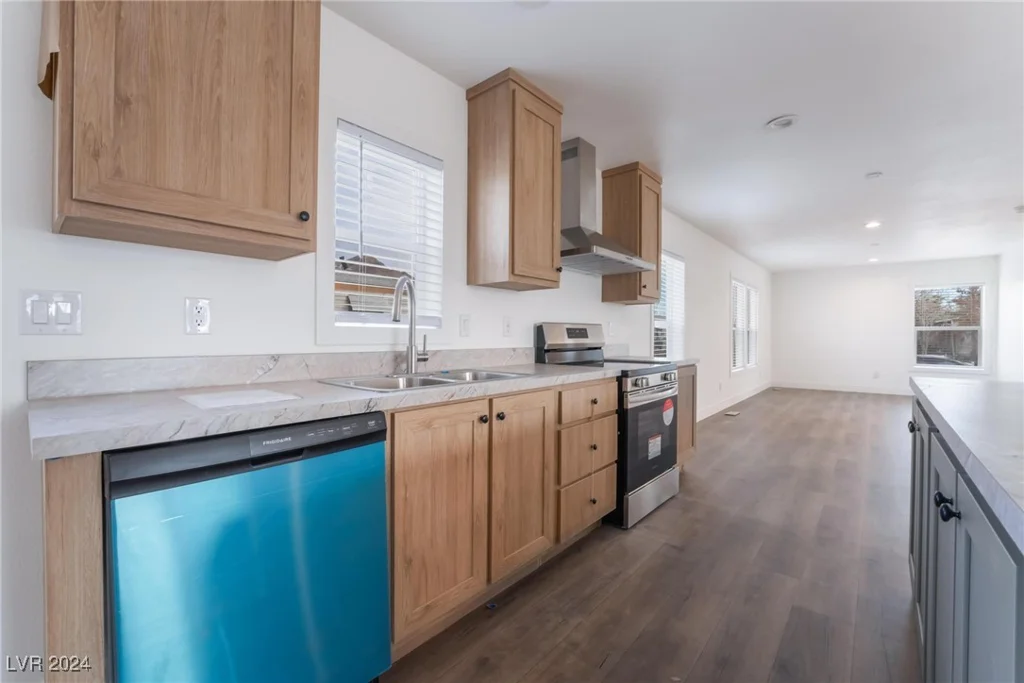 6250 Yellowstone, Las Vegas, NV 89156