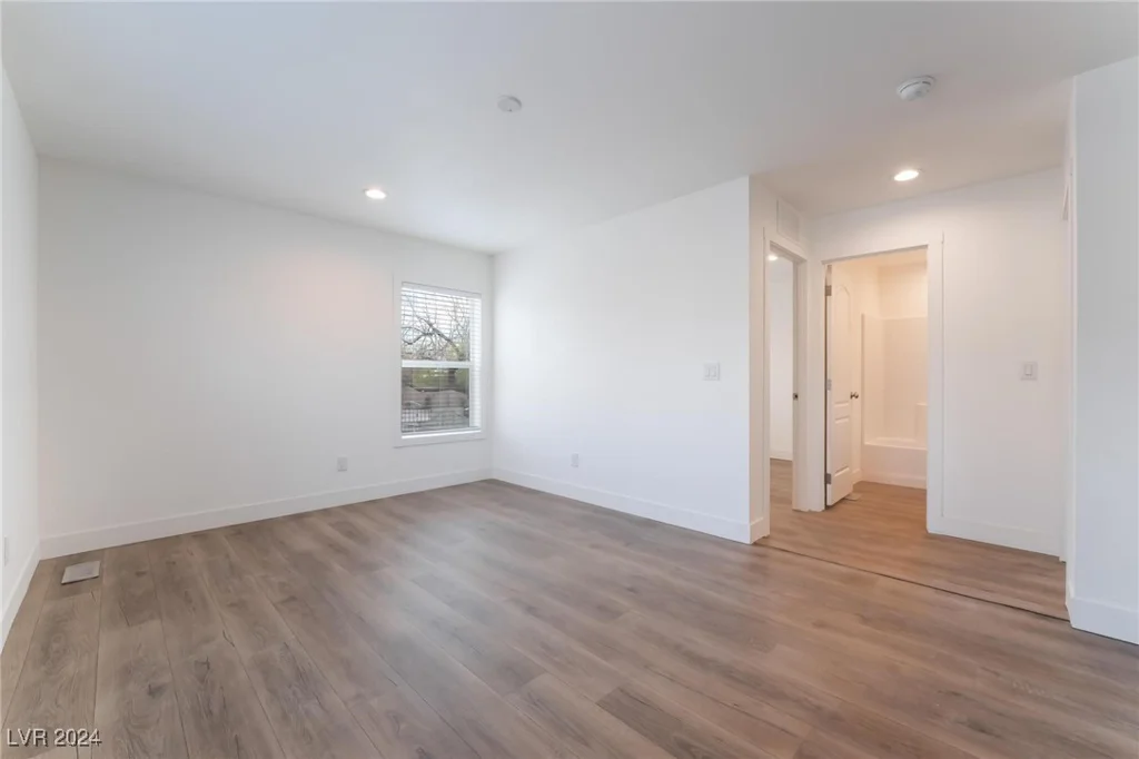 6250 Yellowstone, Las Vegas, NV 89156