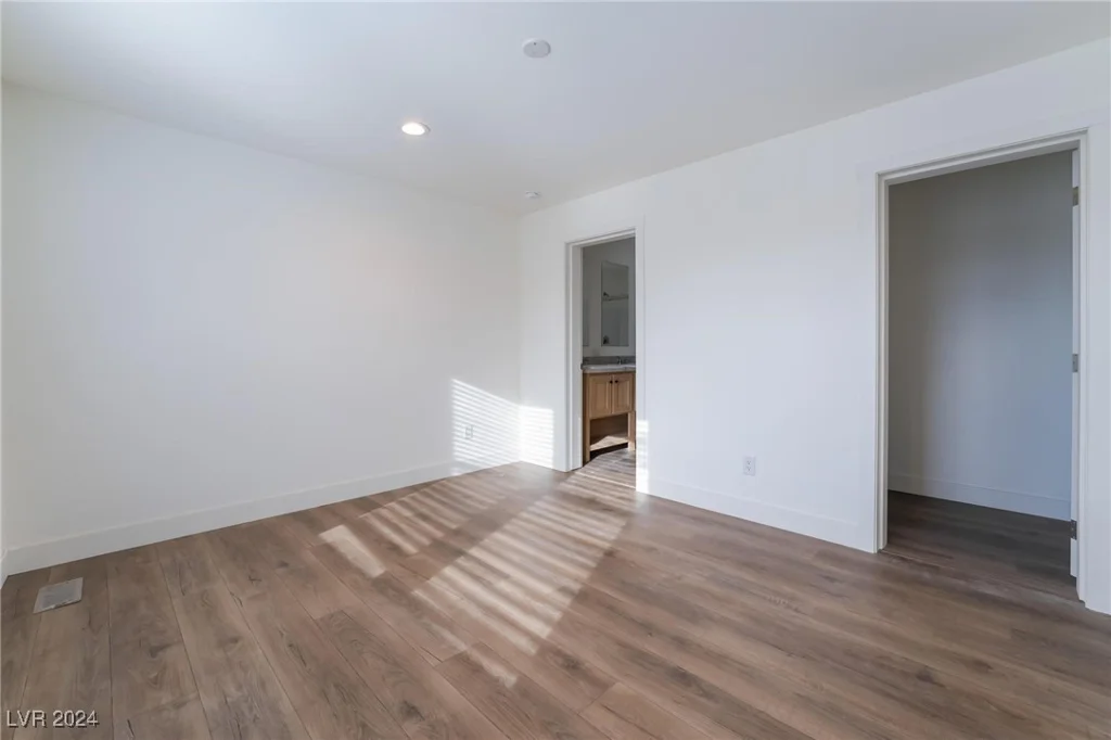6250 Yellowstone, Las Vegas, NV 89156
