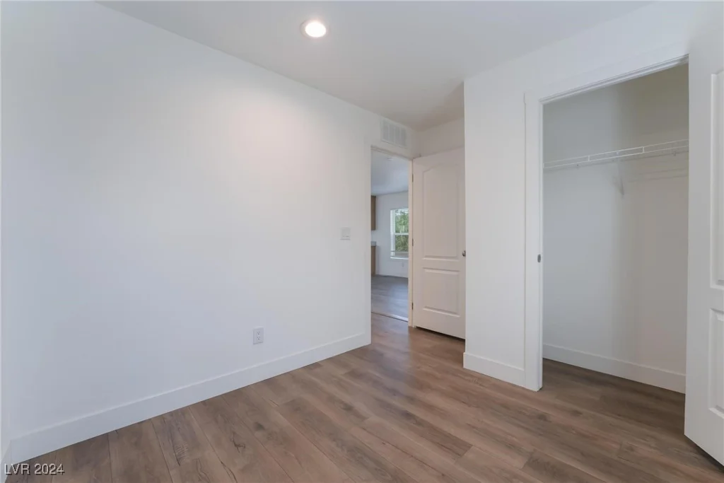 6250 Yellowstone, Las Vegas, NV 89156