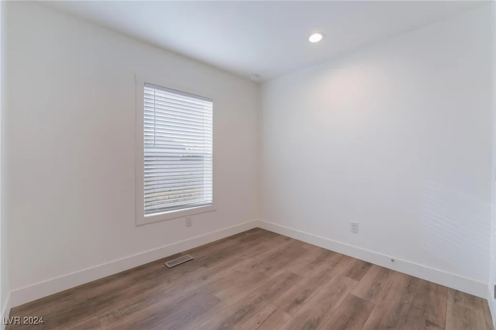 6250 Yellowstone, Las Vegas, NV 89156