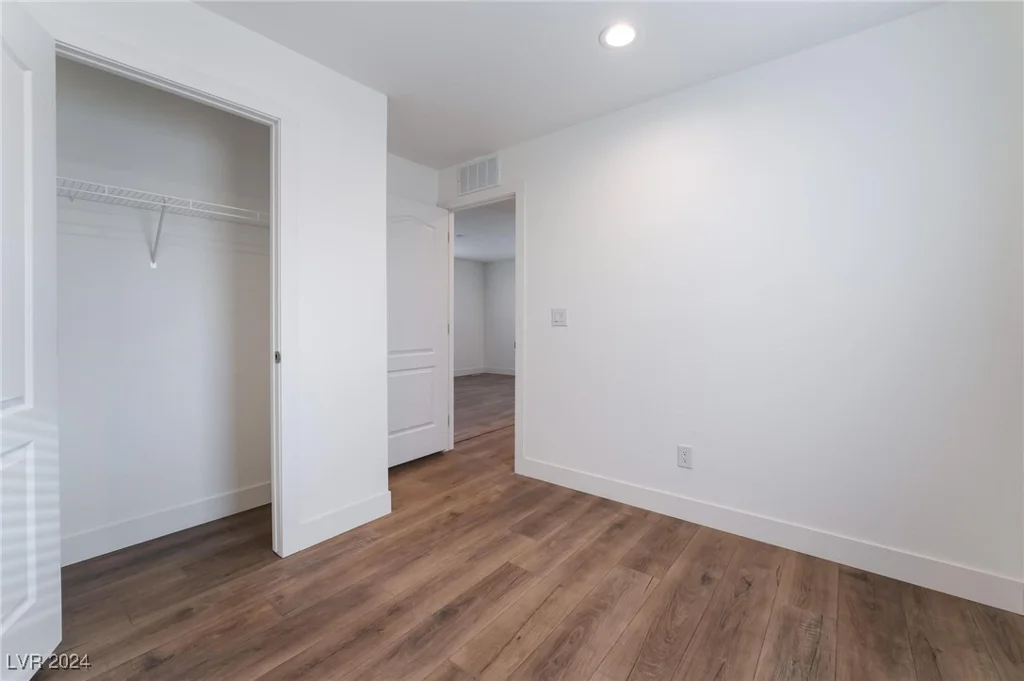 6250 Yellowstone, Las Vegas, NV 89156
