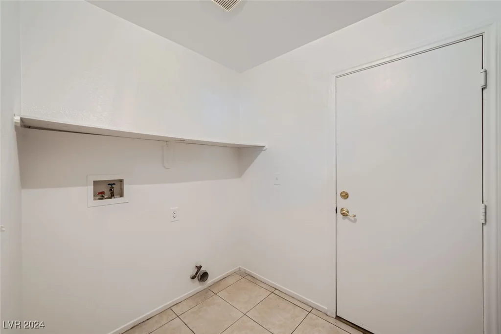 902 Noche De Paz, Henderson, NV 89015