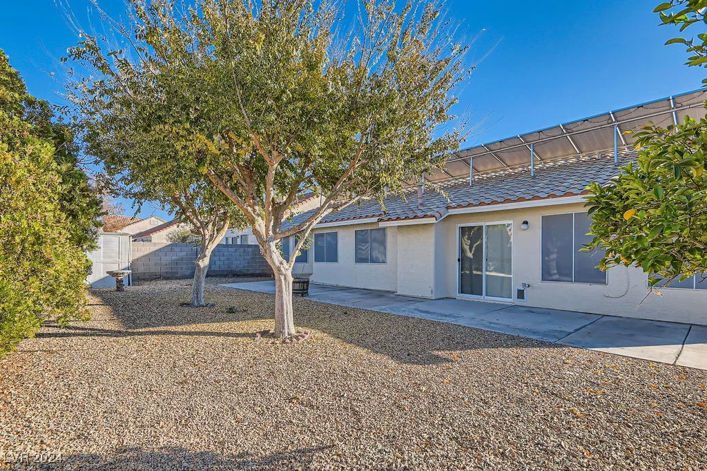 902 Noche De Paz, Henderson, NV 89015