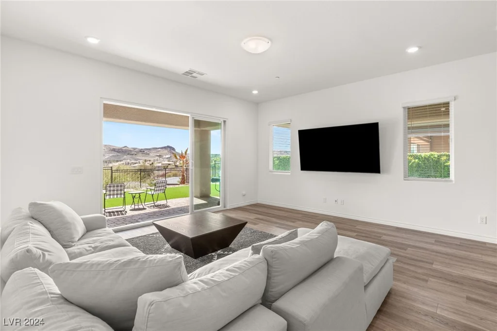 91 Reflection Cove, Henderson, NV 89011