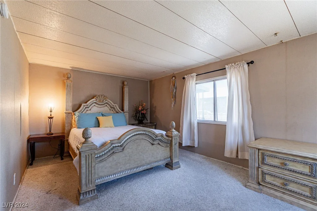 6452 Hartman, Las Vegas, NV 89108