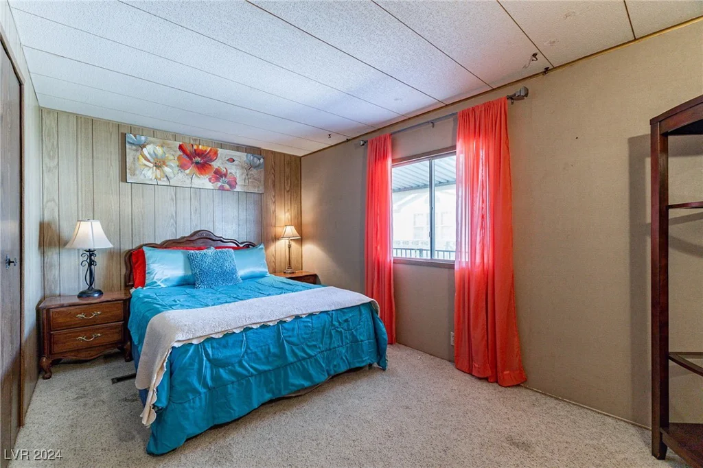 6452 Hartman, Las Vegas, NV 89108
