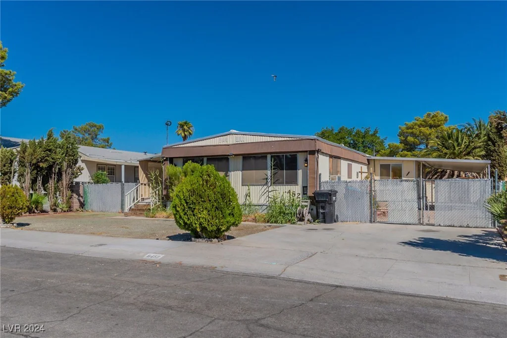 6452 Hartman, Las Vegas, NV 89108