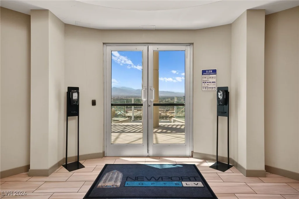 200 Hoover, Las Vegas, NV 89101