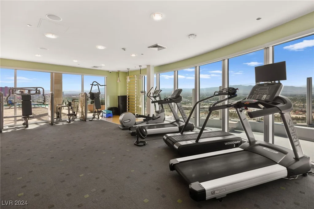 200 Hoover, Las Vegas, NV 89101