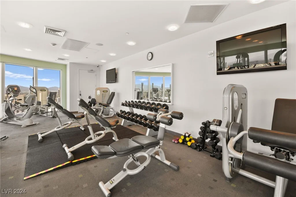 200 Hoover, Las Vegas, NV 89101