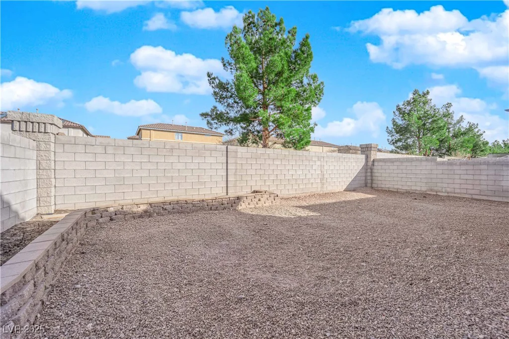 10568 Salmon Leap, Las Vegas, NV 89183