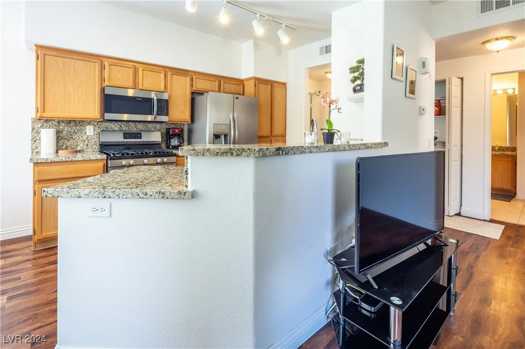1050 Cactus, Las Vegas, NV 89183