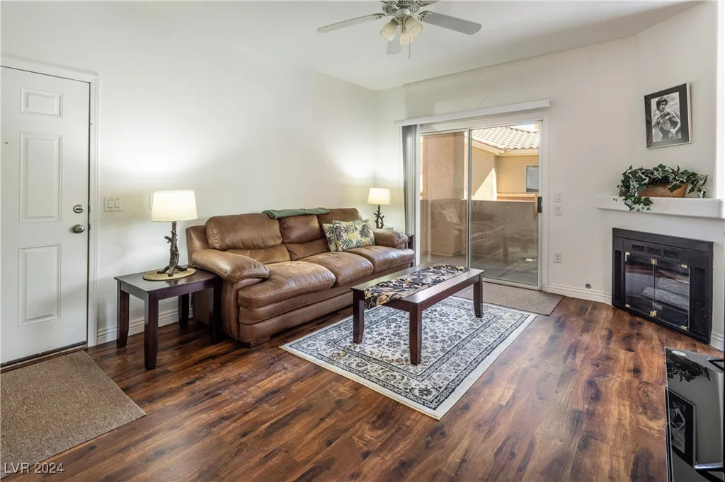1050 Cactus, Las Vegas, NV 89183