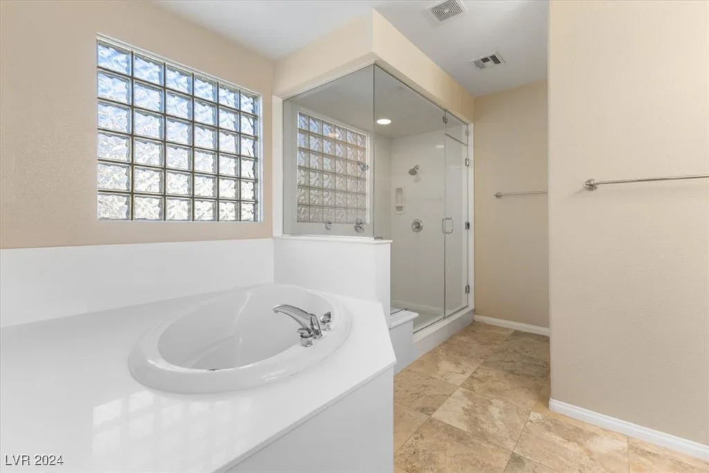 8375 Hunter Brook, Las Vegas, NV 89139