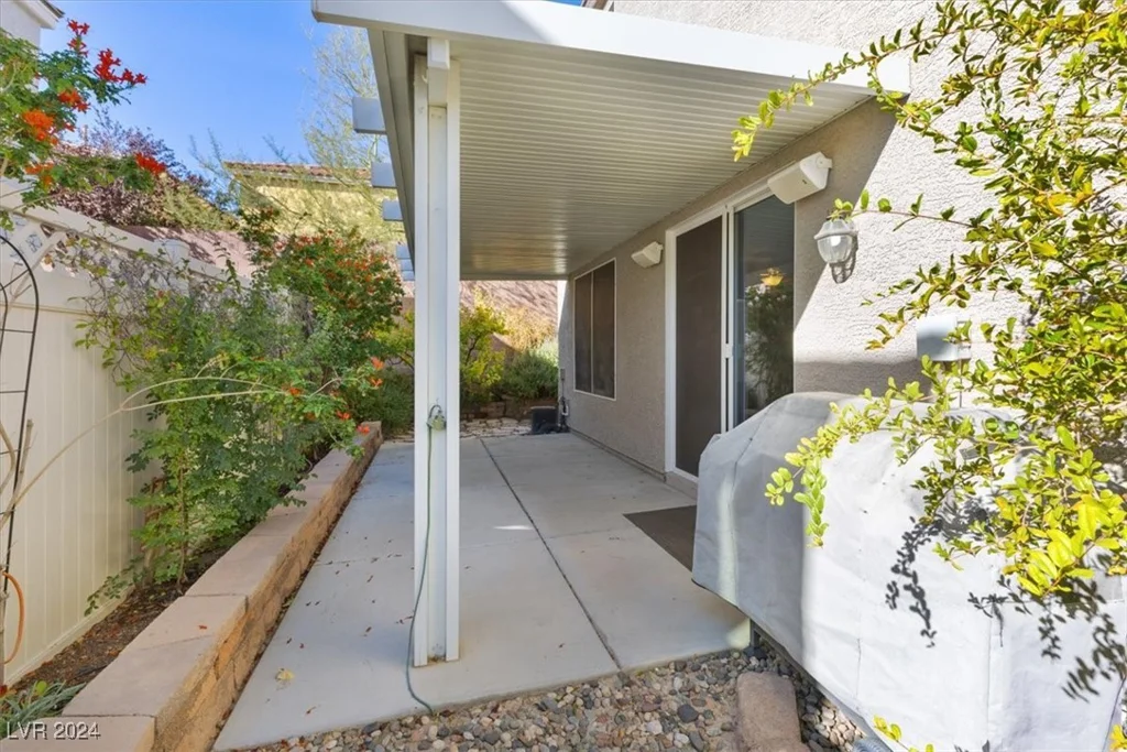 8375 Hunter Brook, Las Vegas, NV 89139