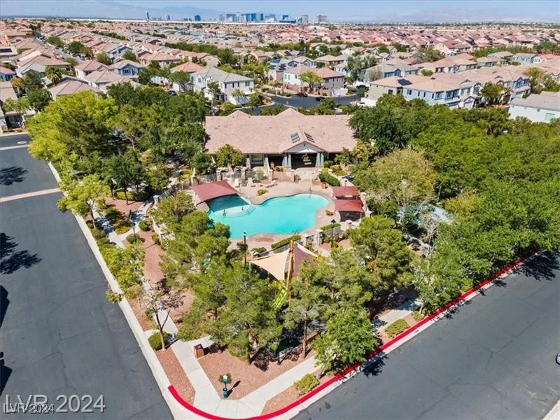 8375 Hunter Brook, Las Vegas, NV 89139