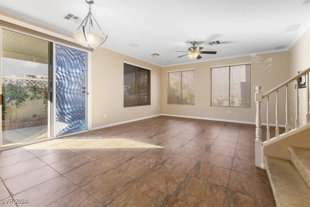 8375 Hunter Brook, Las Vegas, NV 89139