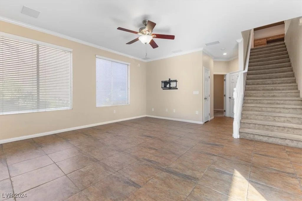 8375 Hunter Brook, Las Vegas, NV 89139