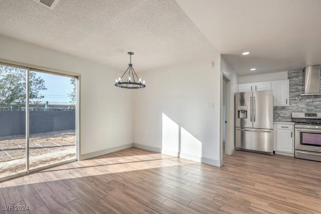 6509 Dinning, Las Vegas, NV 89107
