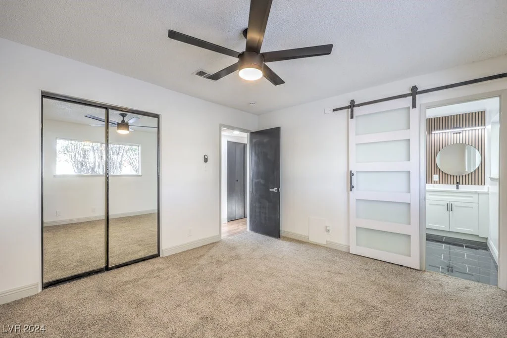 6509 Dinning, Las Vegas, NV 89107