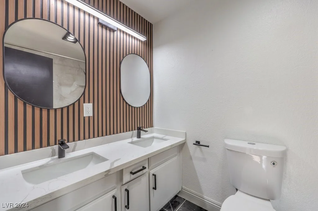 6509 Dinning, Las Vegas, NV 89107