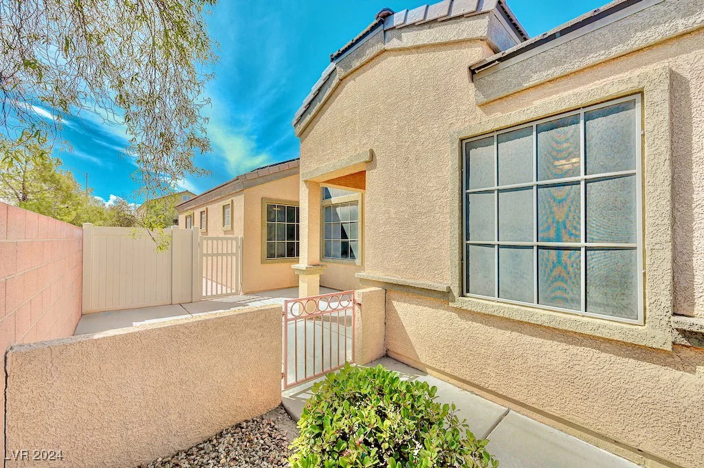 3665 Bella Legato, North Las Vegas, NV 89081