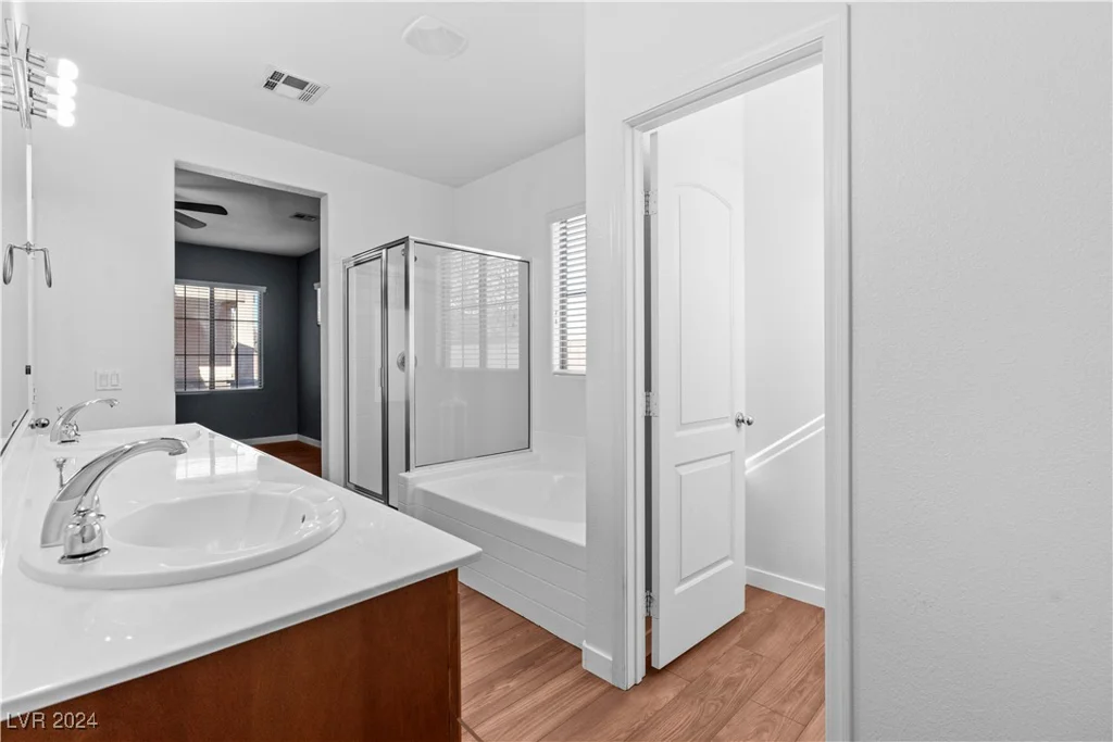 3665 Bella Legato, North Las Vegas, NV 89081