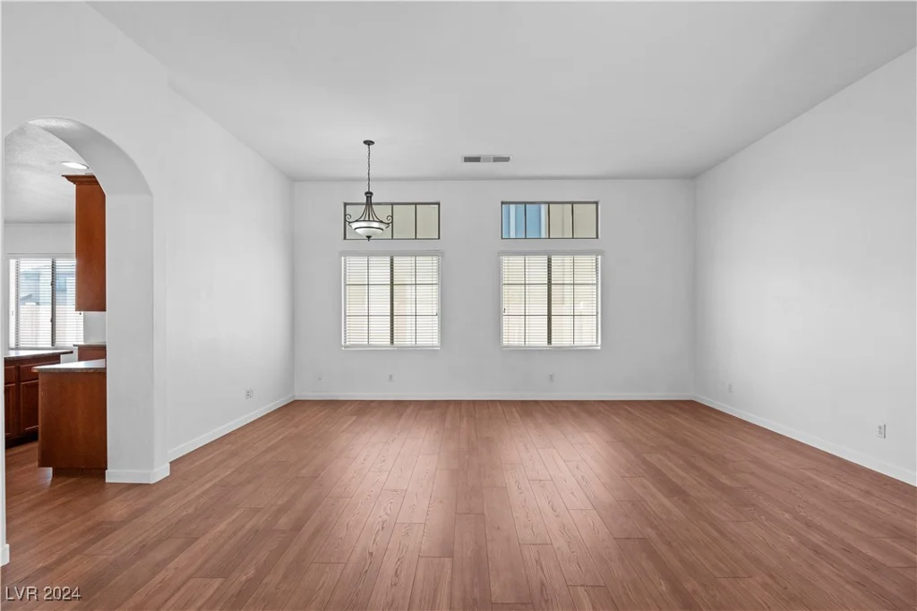 3665 Bella Legato, North Las Vegas, NV 89081