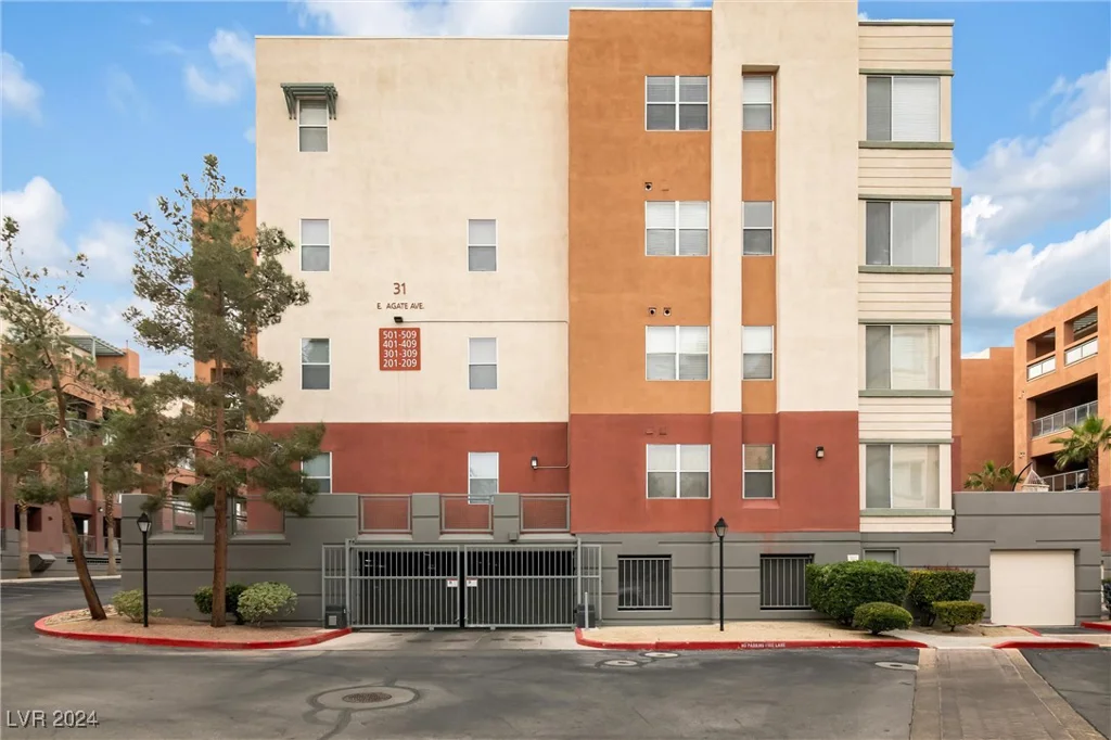 31 Agate, Las Vegas, NV 89123