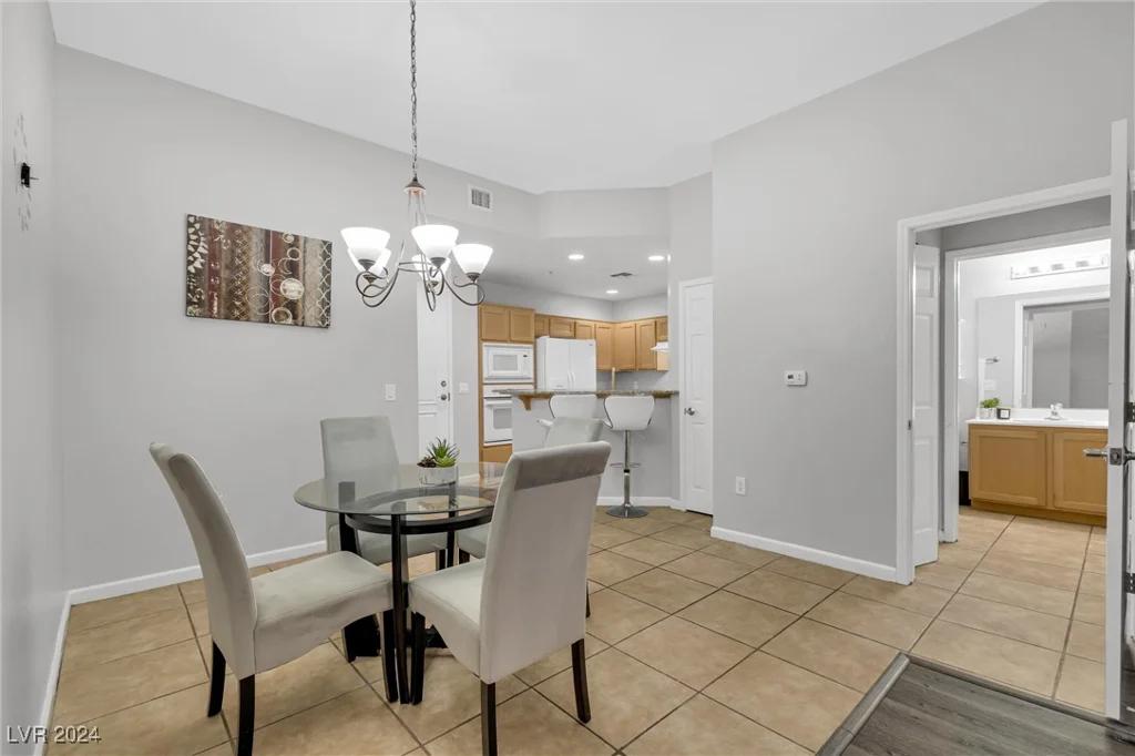 31 Agate, Las Vegas, NV 89123