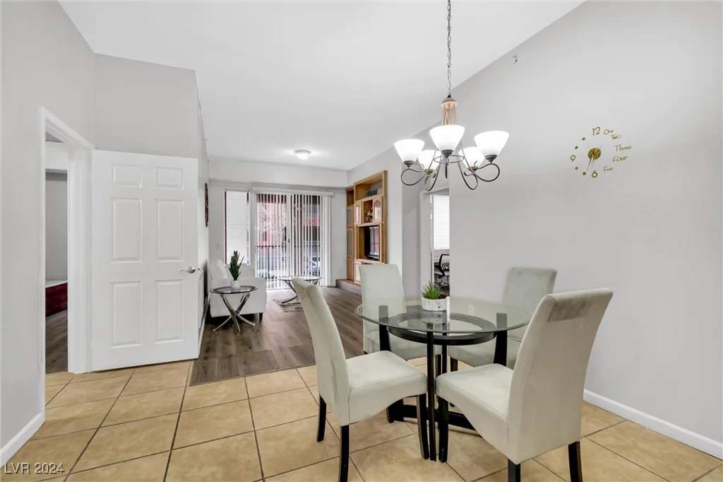 31 Agate, Las Vegas, NV 89123