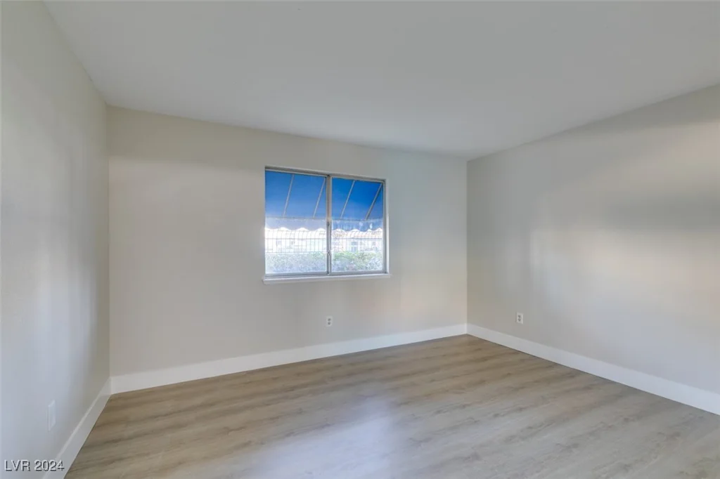 5054 Spencer, Las Vegas, NV 89119