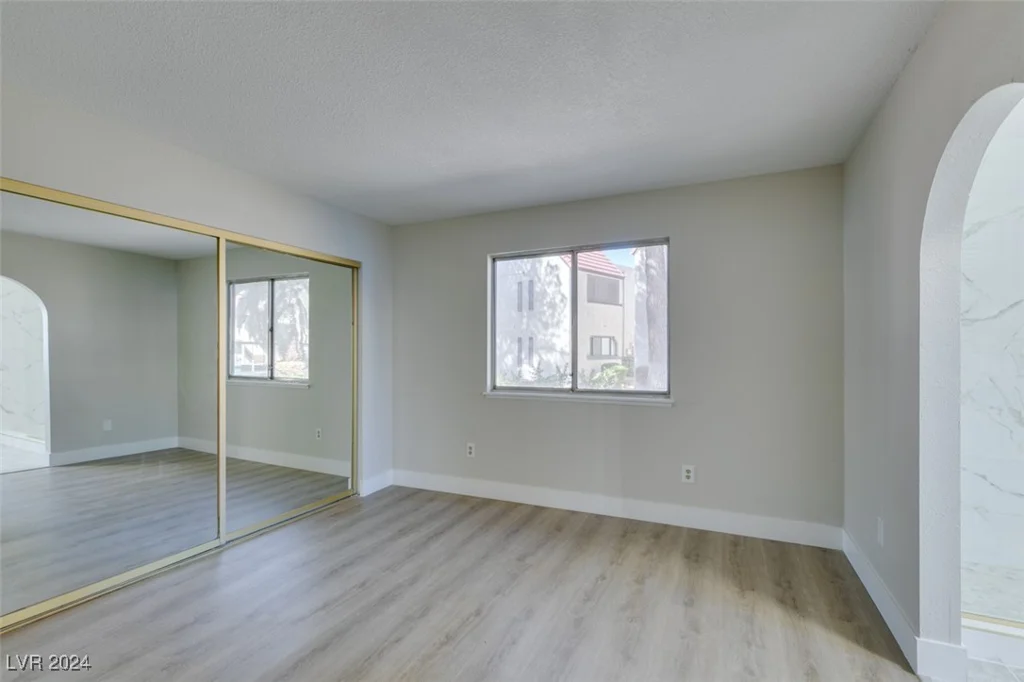 5054 Spencer, Las Vegas, NV 89119