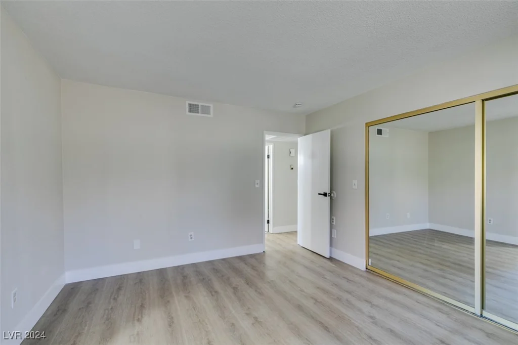 5054 Spencer, Las Vegas, NV 89119
