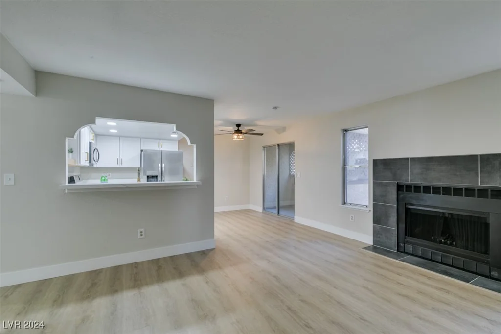5054 Spencer, Las Vegas, NV 89119