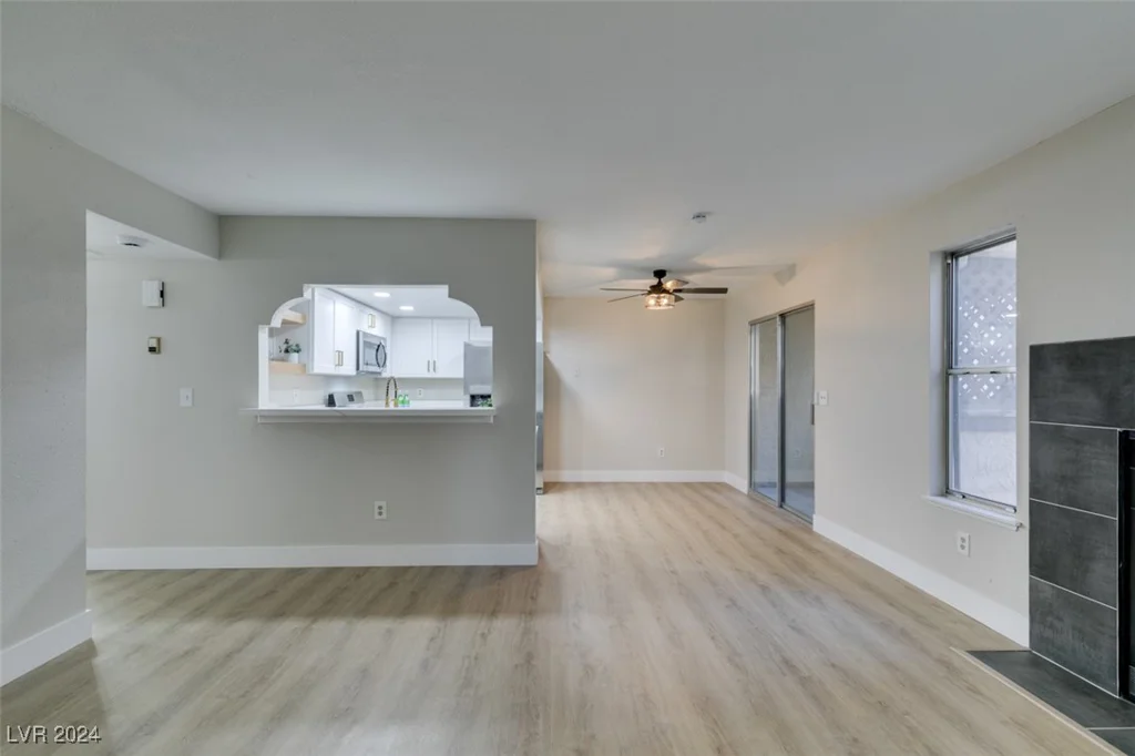 5054 Spencer, Las Vegas, NV 89119