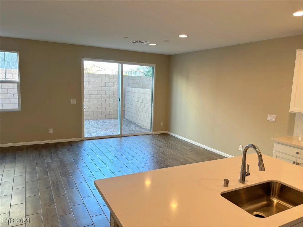 740 Monroe Hill, Henderson, NV 89011