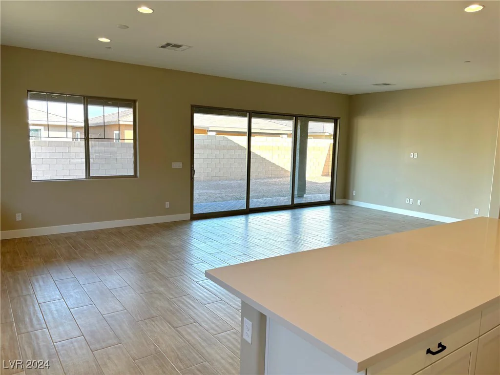 80 Ella Ashman, Henderson, NV 89011