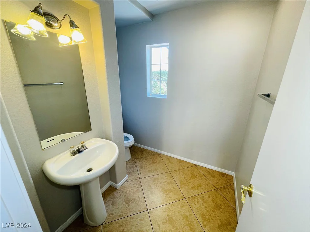 5285 Toro Creek, North Las Vegas, NV 89031