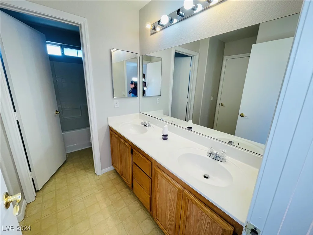 5285 Toro Creek, North Las Vegas, NV 89031