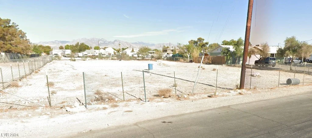 1655 Fairhaven, Las Vegas, NV 89108